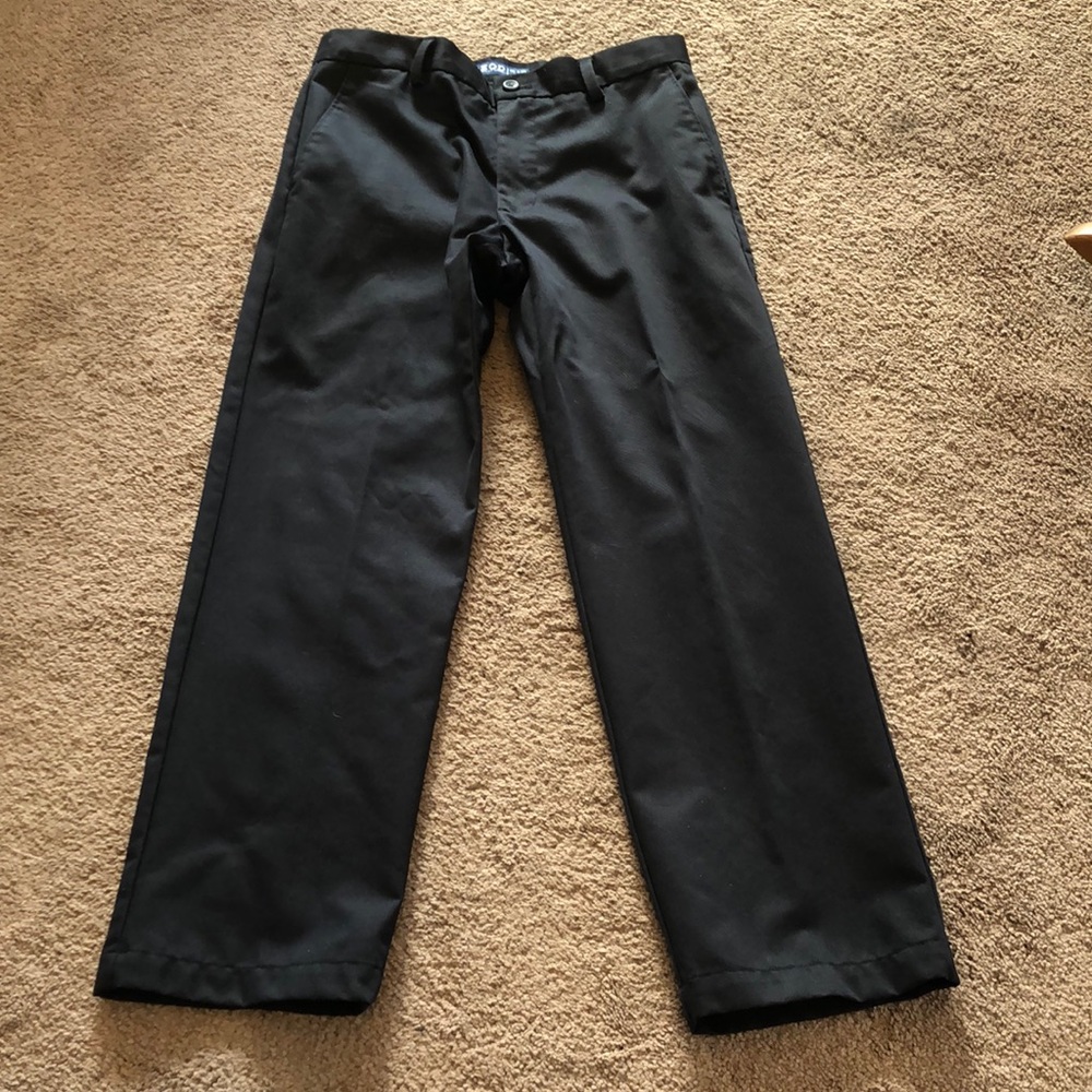 IZOD Mens Slim Fit Chino